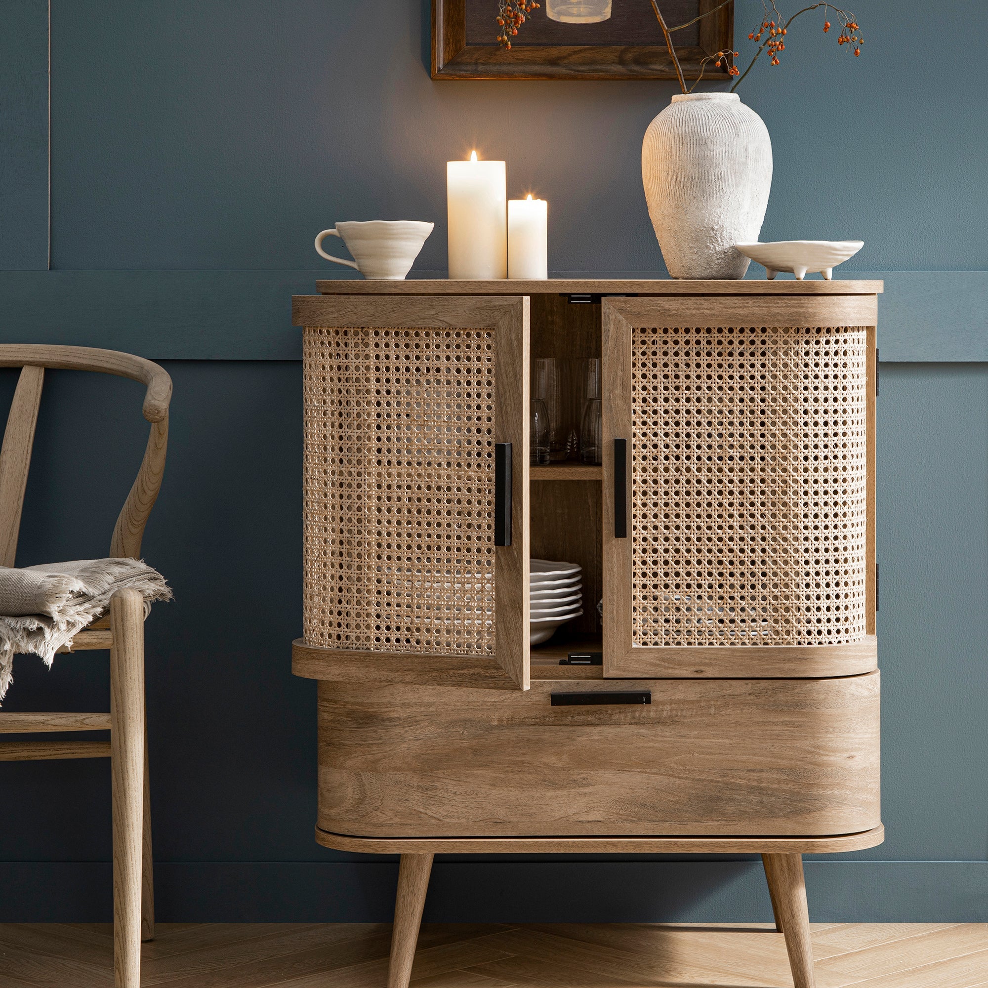 Izzy Curved Rattan 1-Drawer Small Sideboard, Natural
