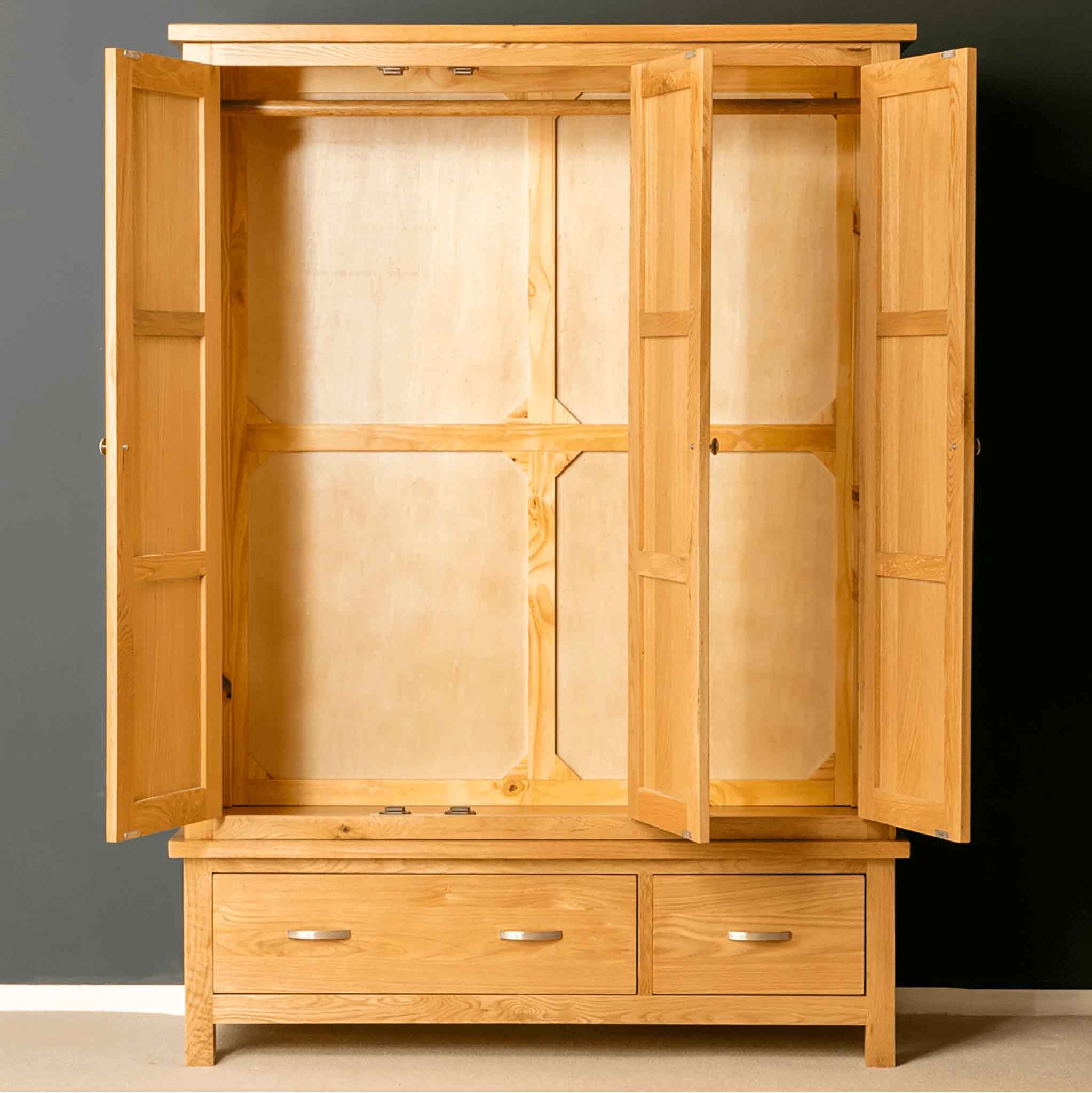 London Oak Triple Wardrobe & Drawers
