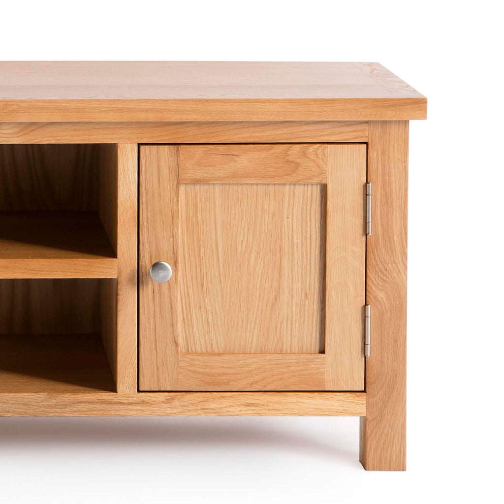 London Oak 180cm Extra Wide TV Stand