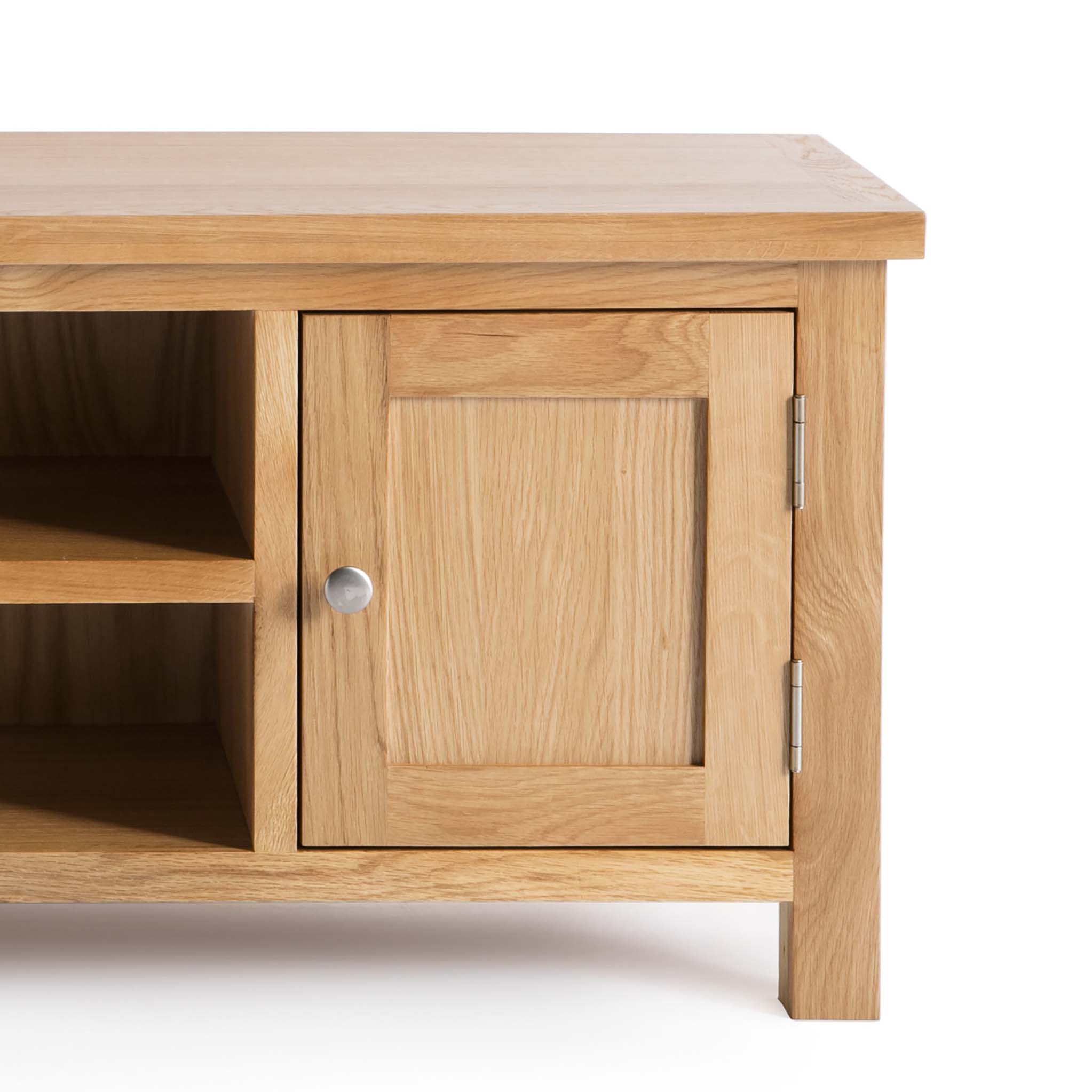 London Oak 180cm Extra Wide TV Stand