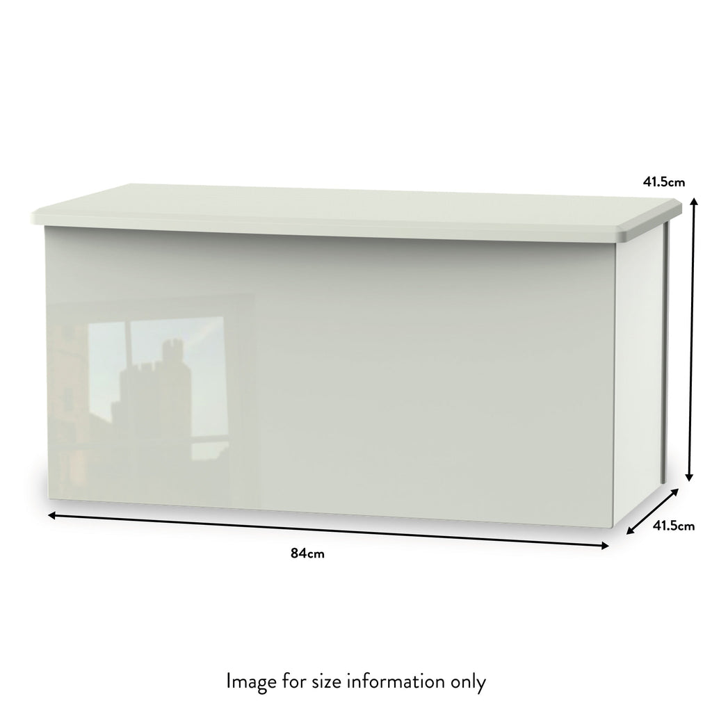 Beckett Gloss Blanket Box
