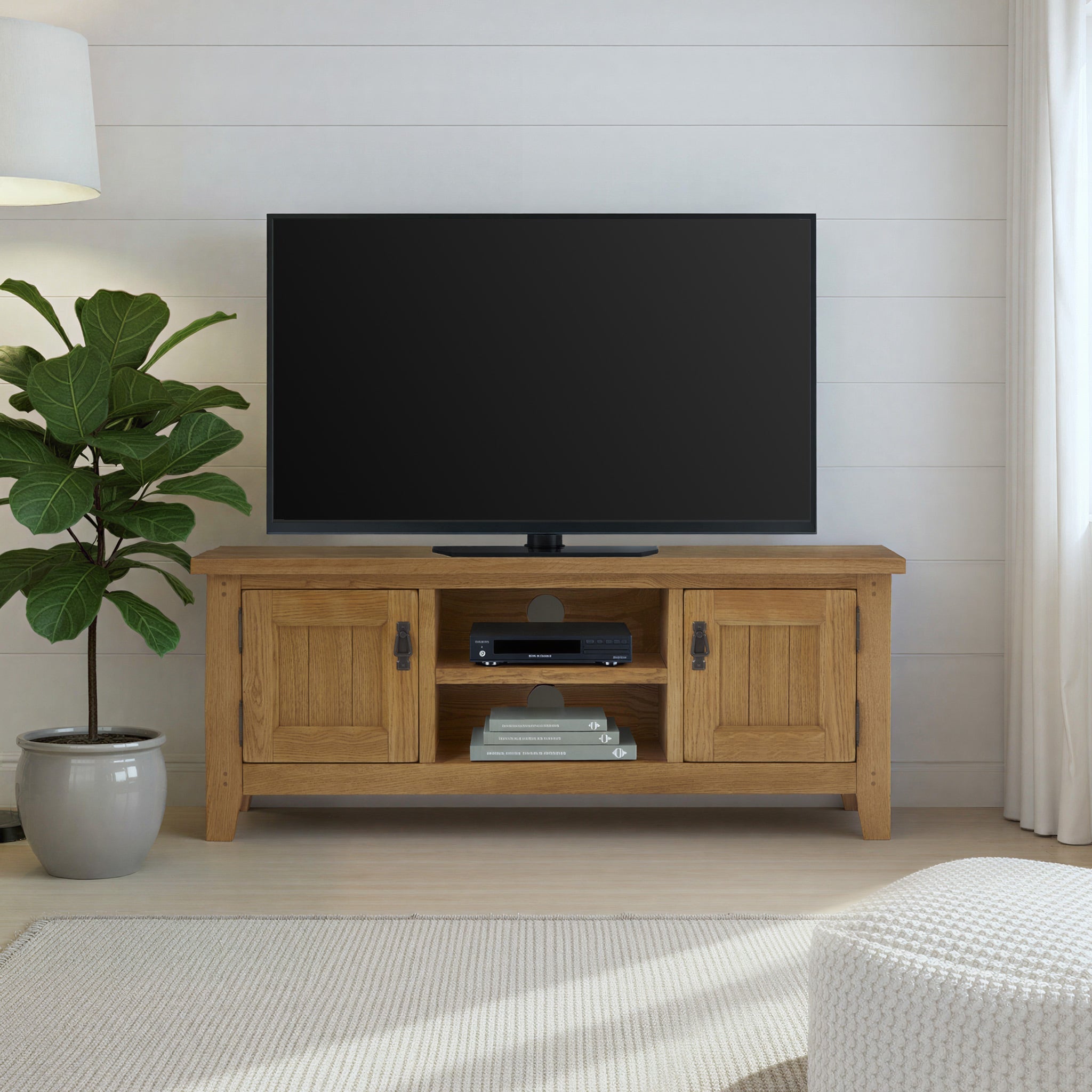 Broadway Oak 150cm TV Unit