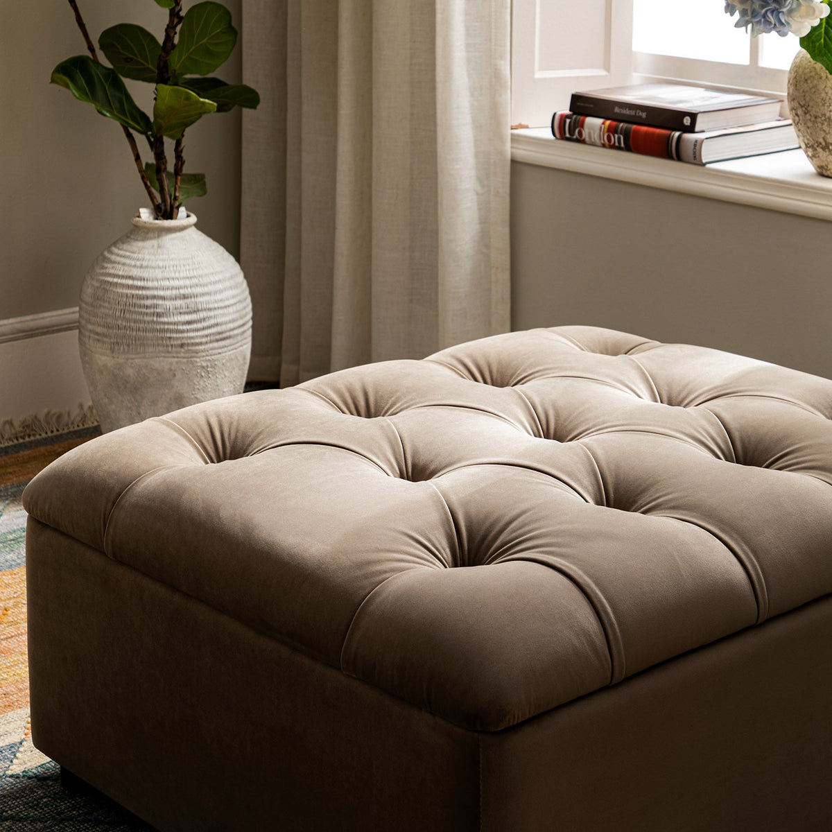 Portland Single Buttoned Fold-Out Bed in Ottoman, Mink Velvet