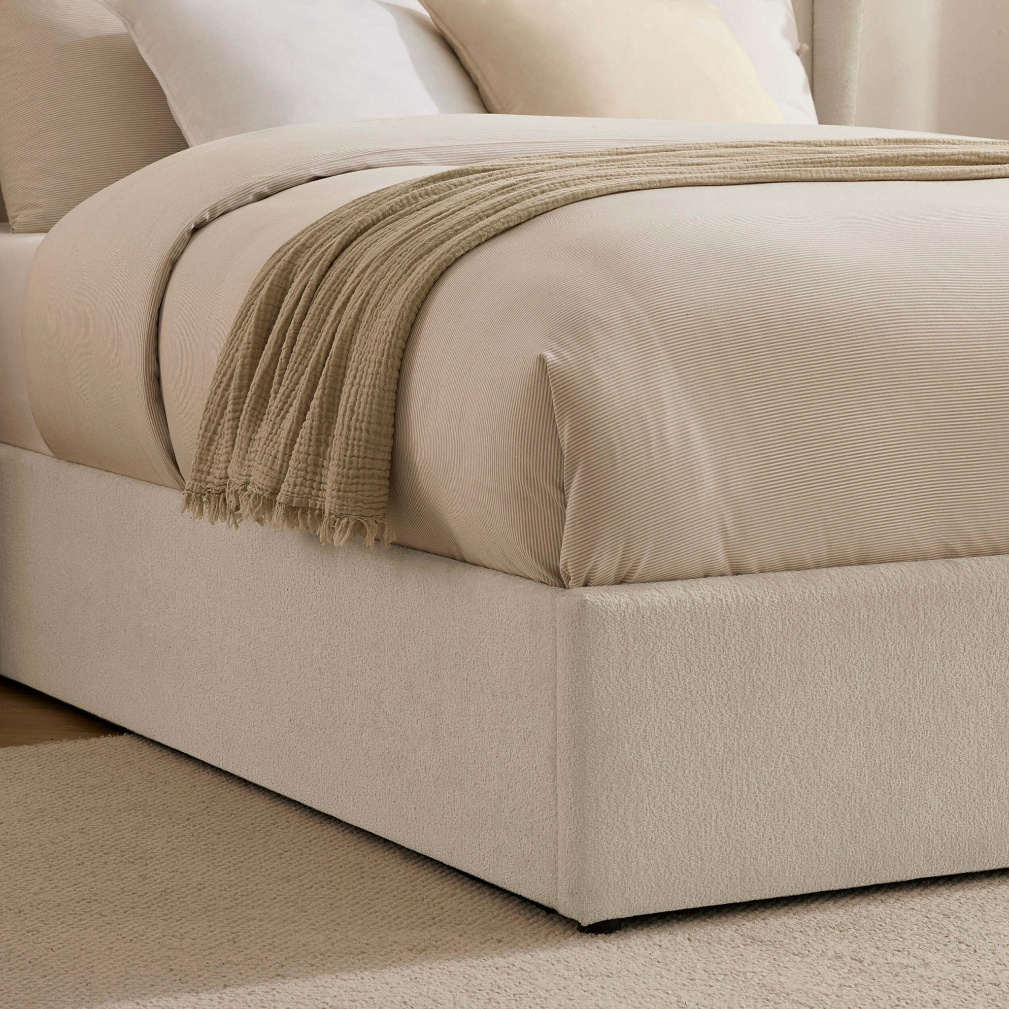 Berkeley Ottoman Storage Bed - Chenille Ecru