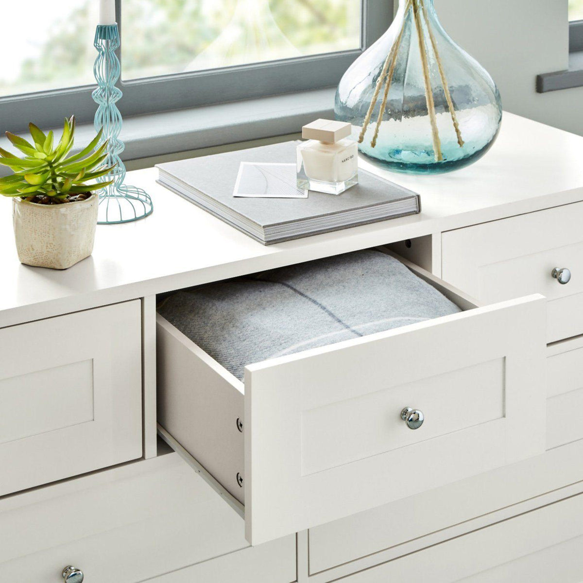 Stevie 7 Drawer Chest of Drawers - White